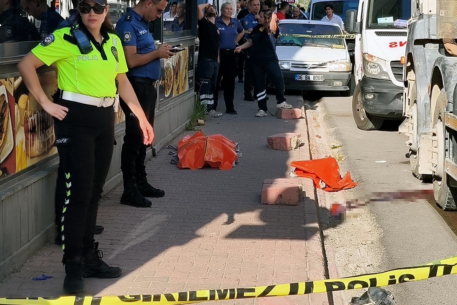 Adana’da beton mikseri yayayı ezdi: 1 ölü