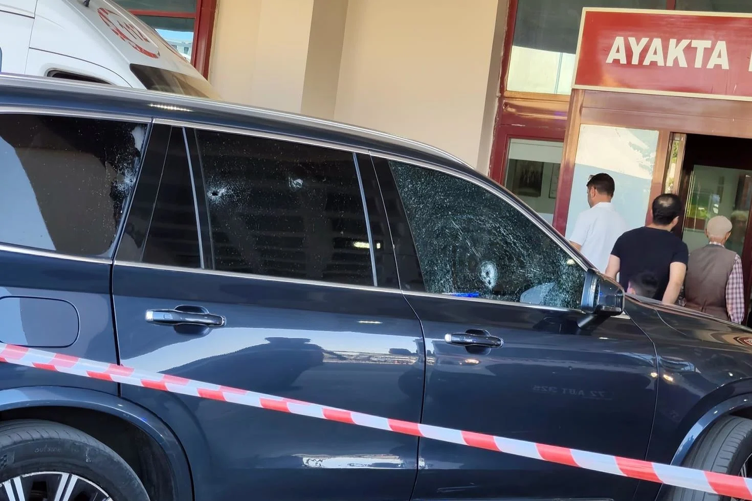 Diyarbakır’da cipe silahlı saldırı: 2 yaralı