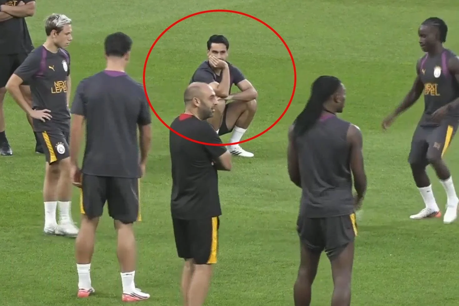 Bu ne hal ilkay? Taraftarlar deli oldu