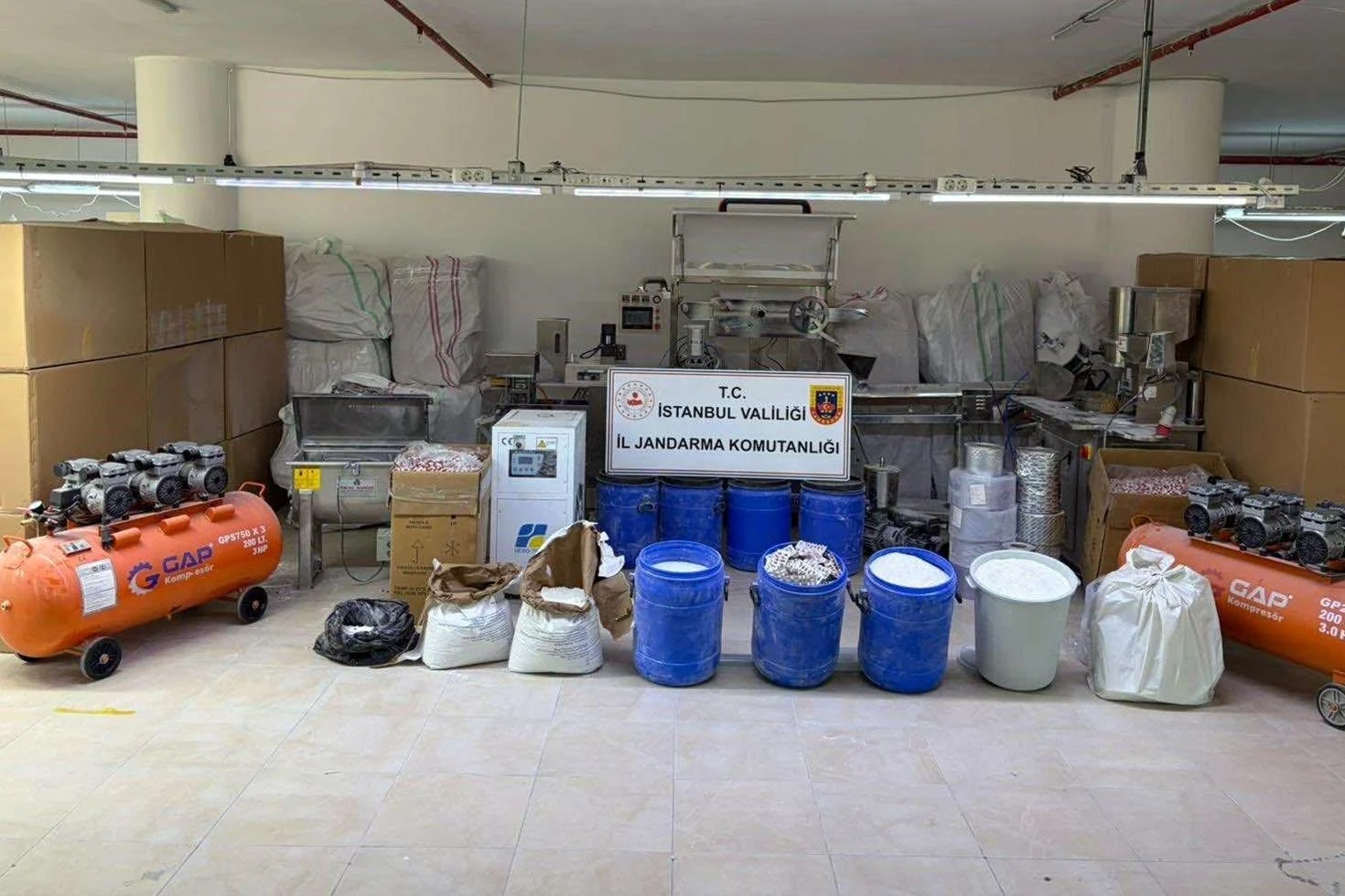 Çatalca’da rekor uyuşturucu operasyonu: 1.5 milyon hap ele geçirildi