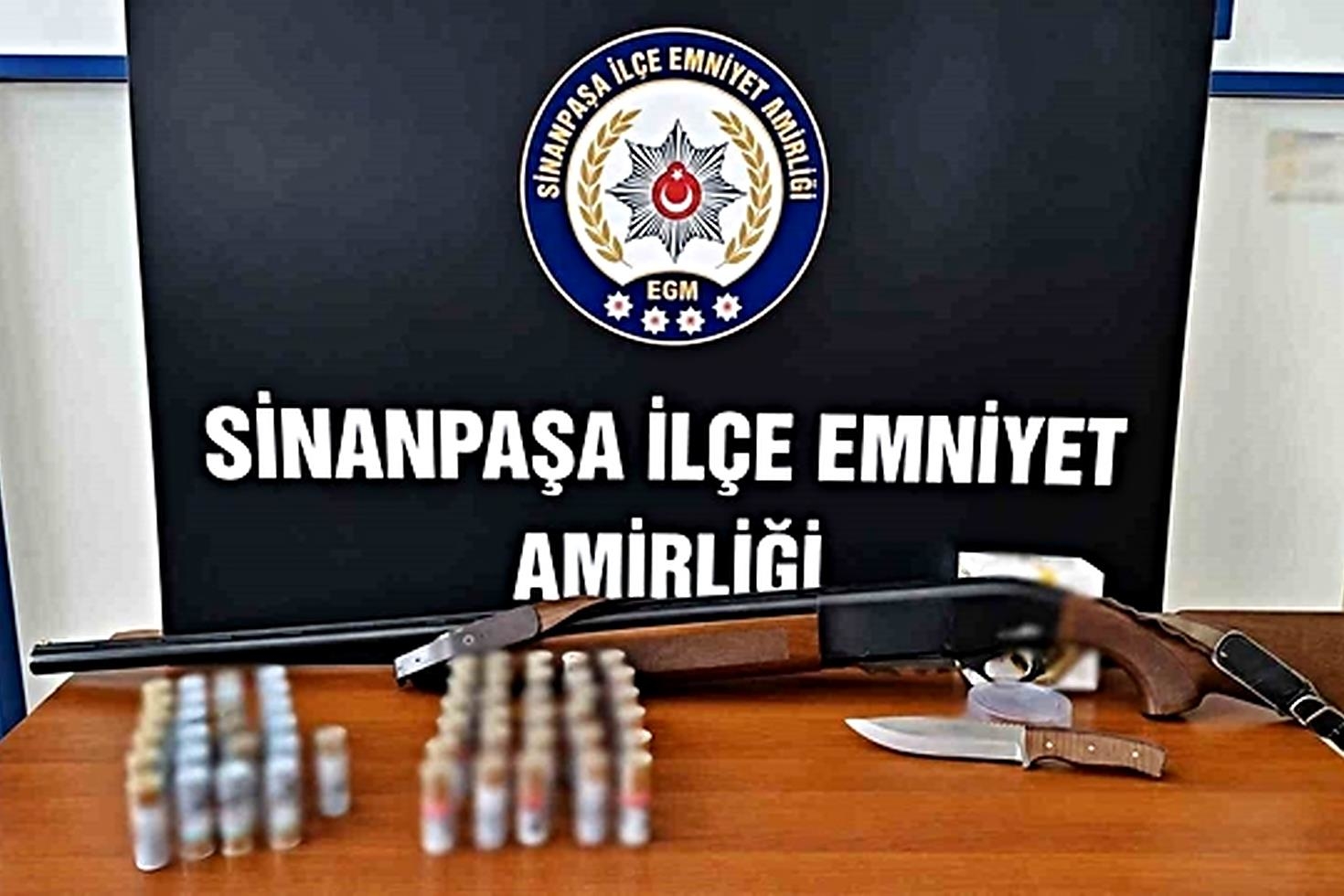 Sosyal Medyada Silah Ve Muhimmat Paylasti Polis Adresine Baskin Yapti 20235785 68 Jpg